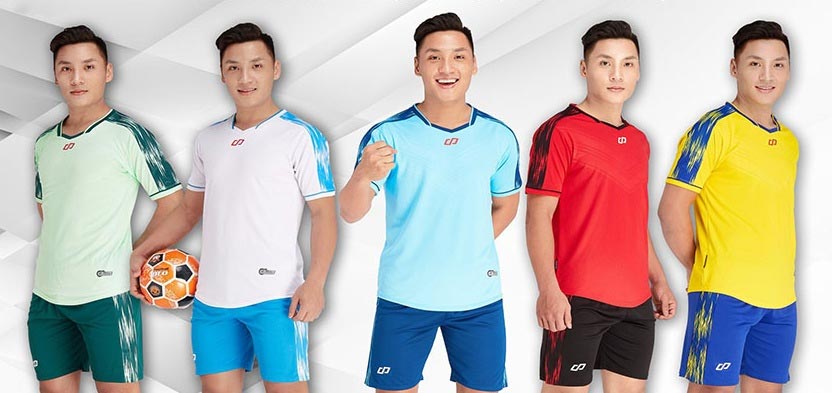Cách chọn size áo bóng đá nam đối với dáng người châu Á