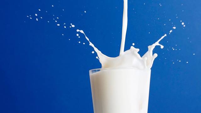 Sử dụng nhiều các sản phẩm từ sữa đẻ tăng chiều cao